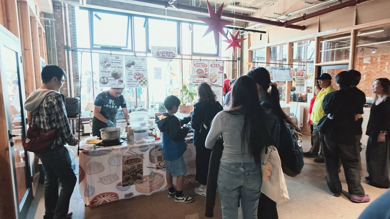 Oru Space 熱食市集 · The Oru Space hot food market